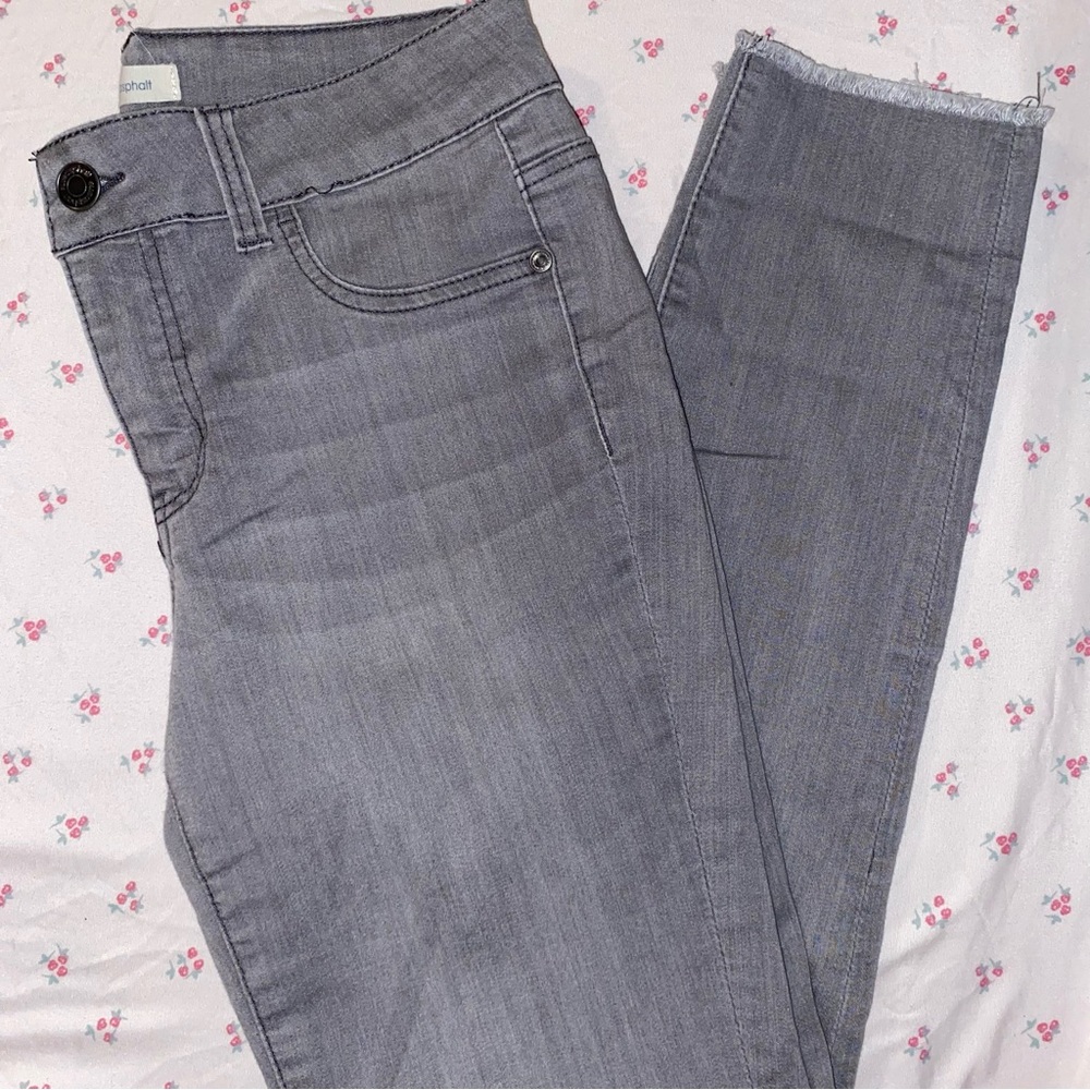 Blue Asphalt Gray Skinny Jeans with Stretch